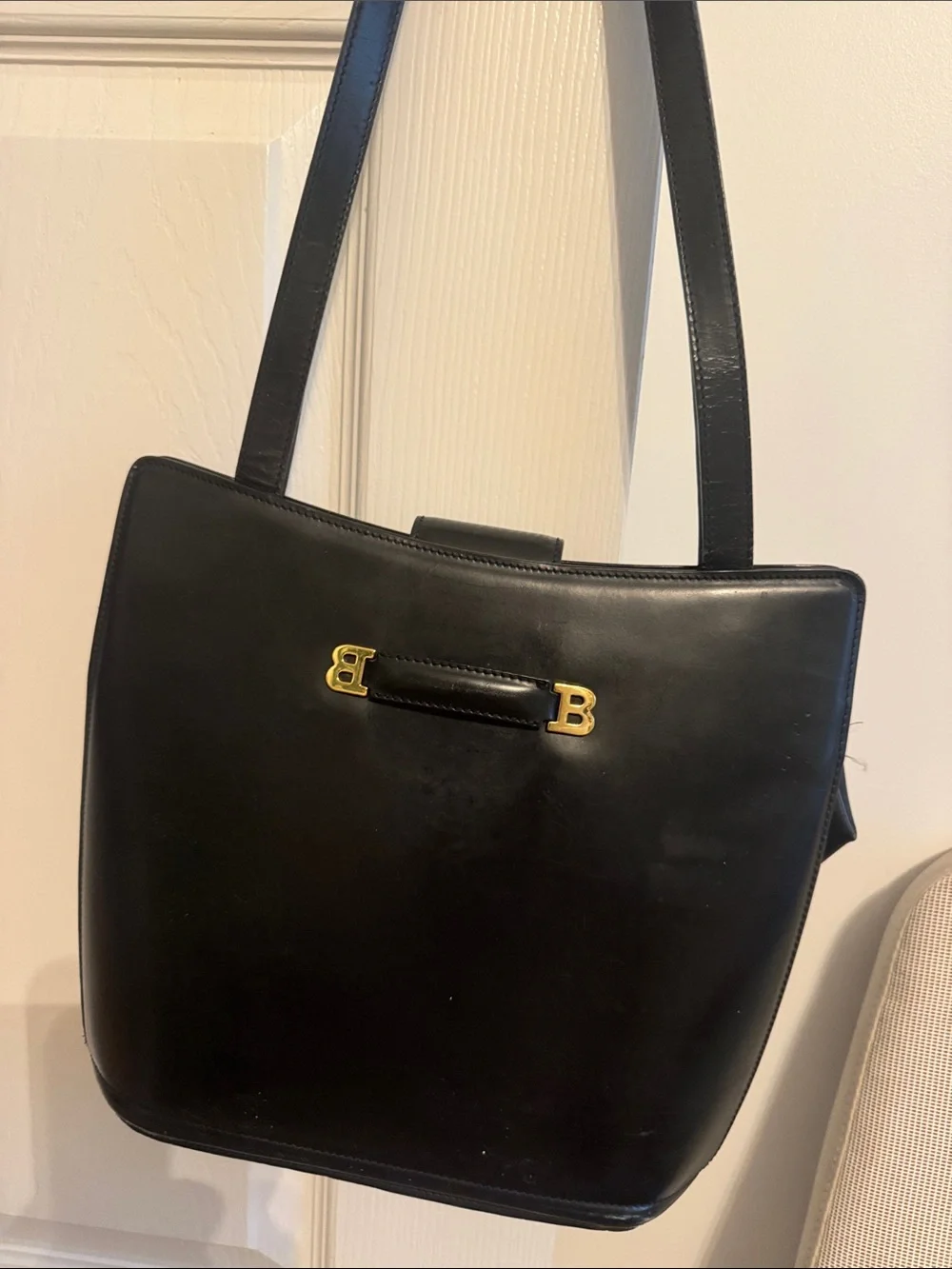 Bally all  Leather Vintage Shoulder Bag dark navy/ black gold. Unused